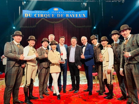 Újabb díjat nyert a Mongol Cirkusz Társulat egyedülálló produkciója!