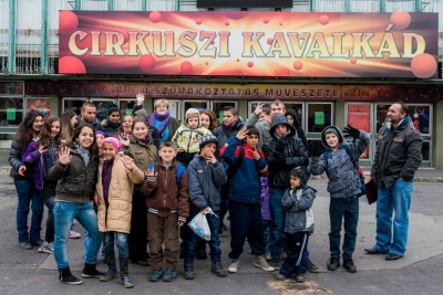 Nehéz sorsú családok a cirkuszban
